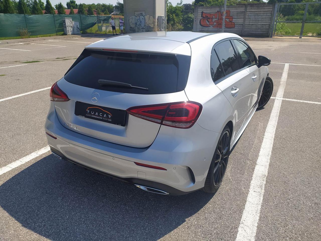 Mercedes-Benz A 200 Premium A 200 D #11611