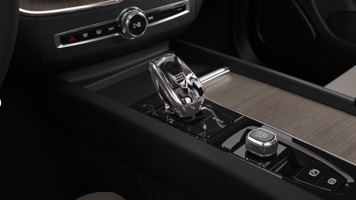 VOLVO Xc60 T6 Plug-In Hybrid Awd Automatico Plus Dark