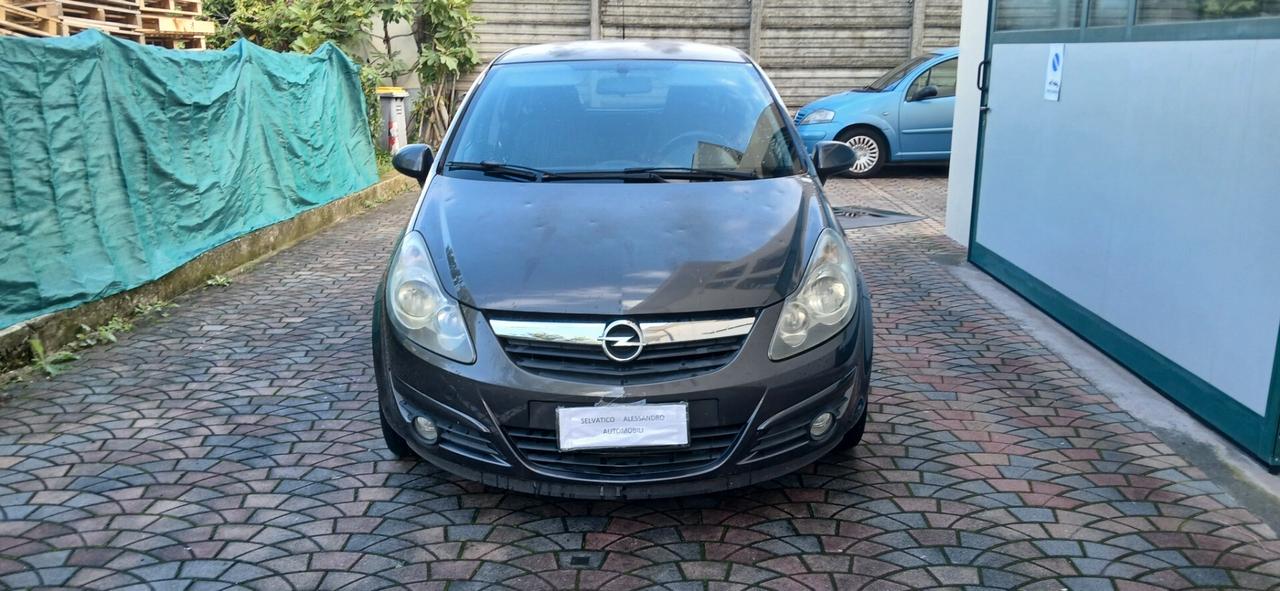 Opel Corsa 1.3 CDTI neopatentati euro 5