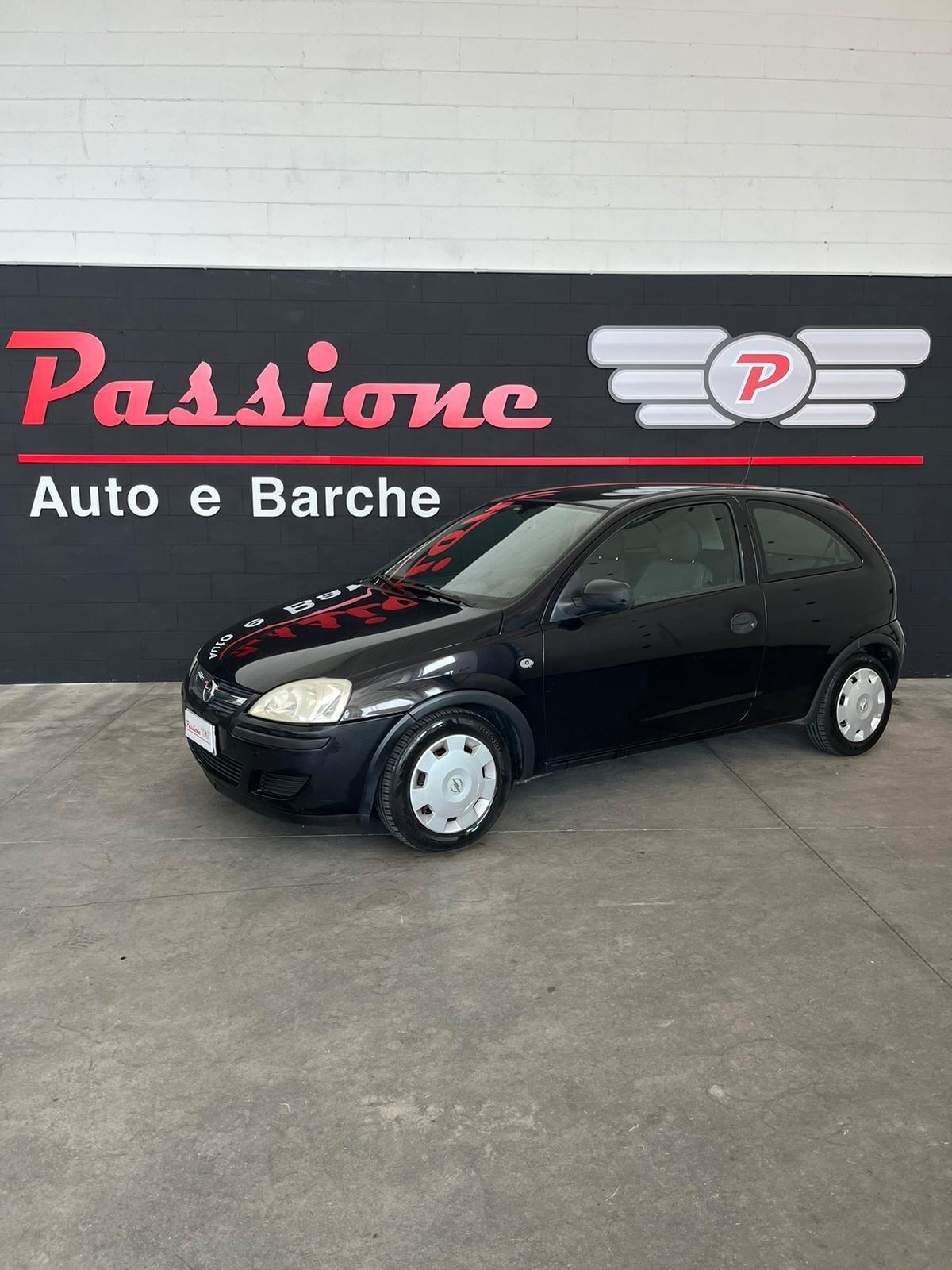Opel Corsa 1.2i 16V cat 3 porte Silverline