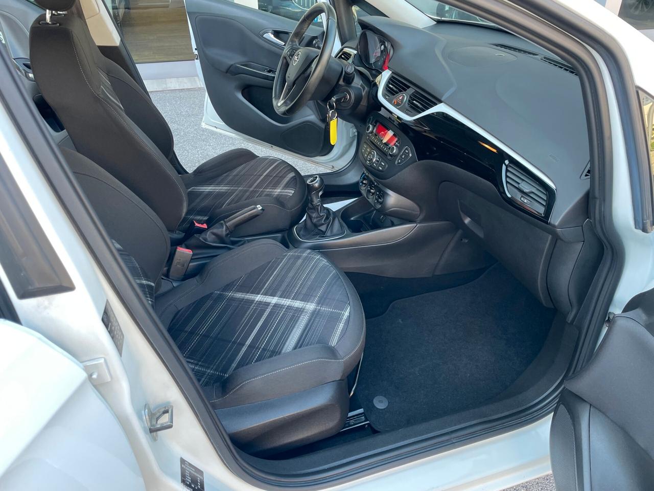 Opel Corsa 1.4 90CV GPL Tech 5 porte b-Color