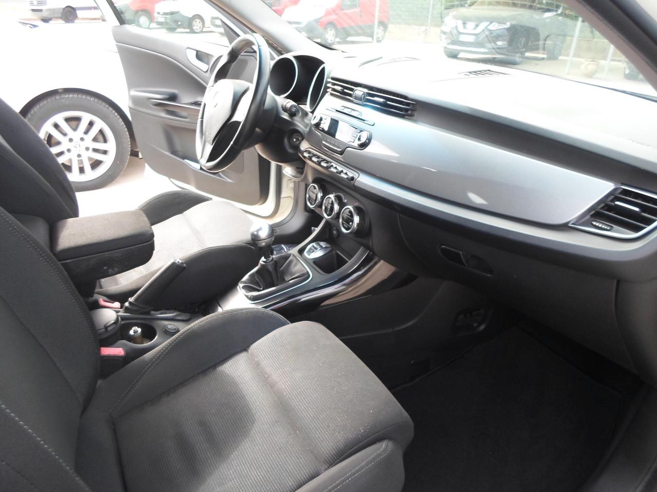 Alfa Romeo Giulietta 1.4 Turbo 120 CV GPL Distinctive