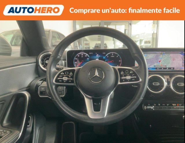 MERCEDES-BENZ CLA 200 d Automatic Shooting Brake Executive