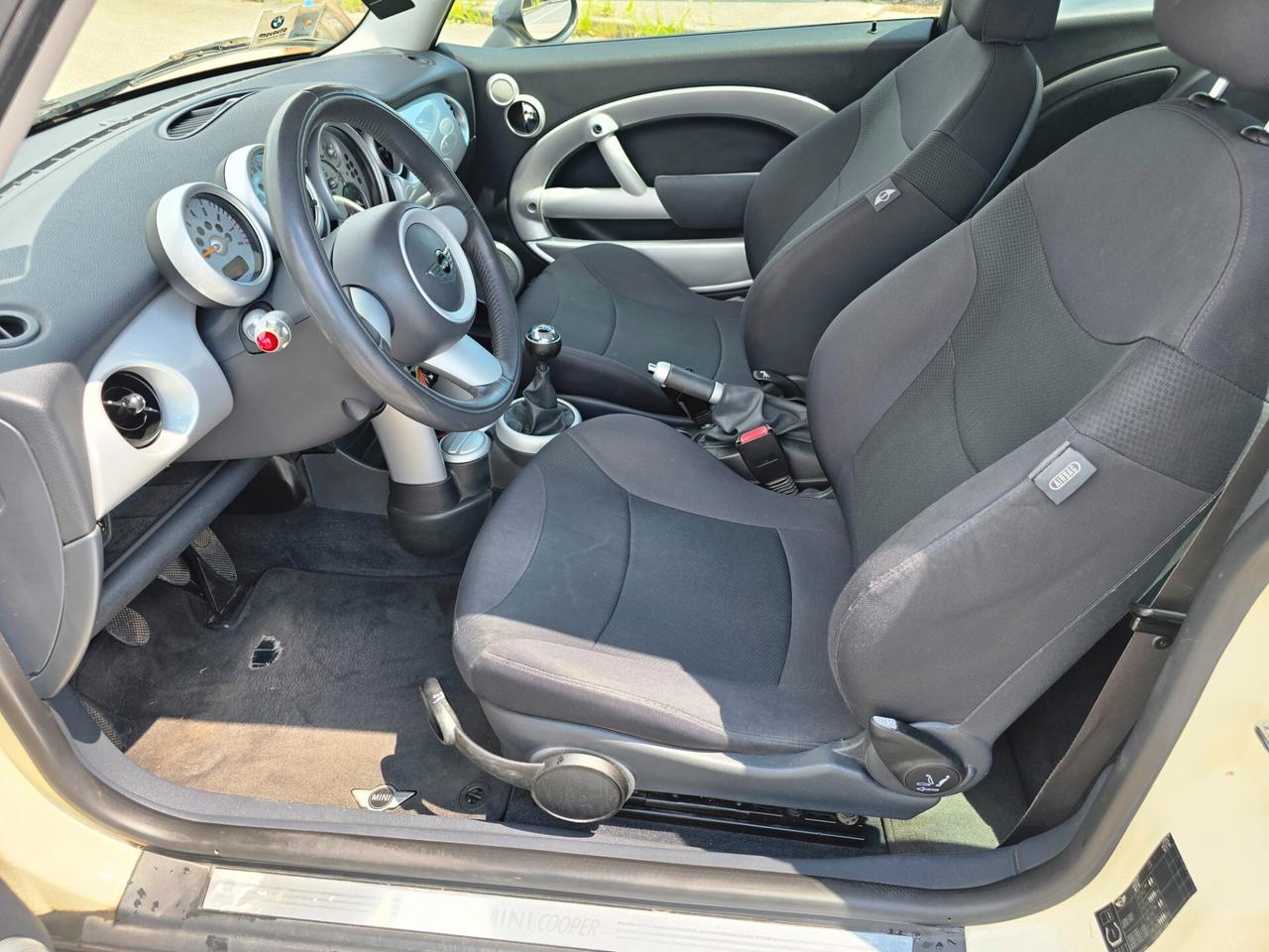Mini COOPER 1.6 B OK PER NEOPATENTATI