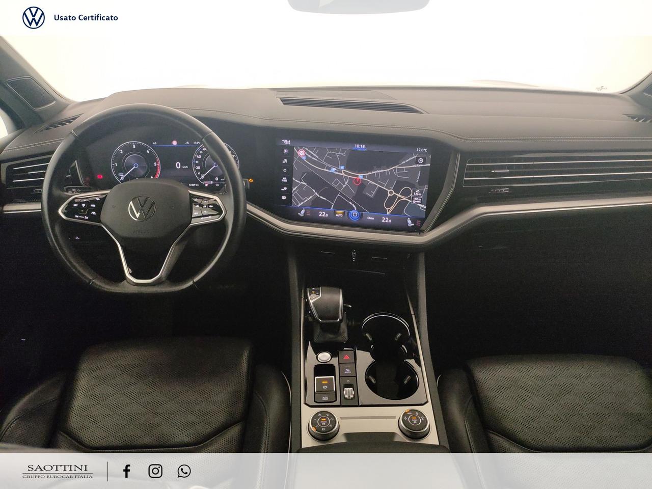 3.0 TDI Elegance R-line exterior pack Tiptronic