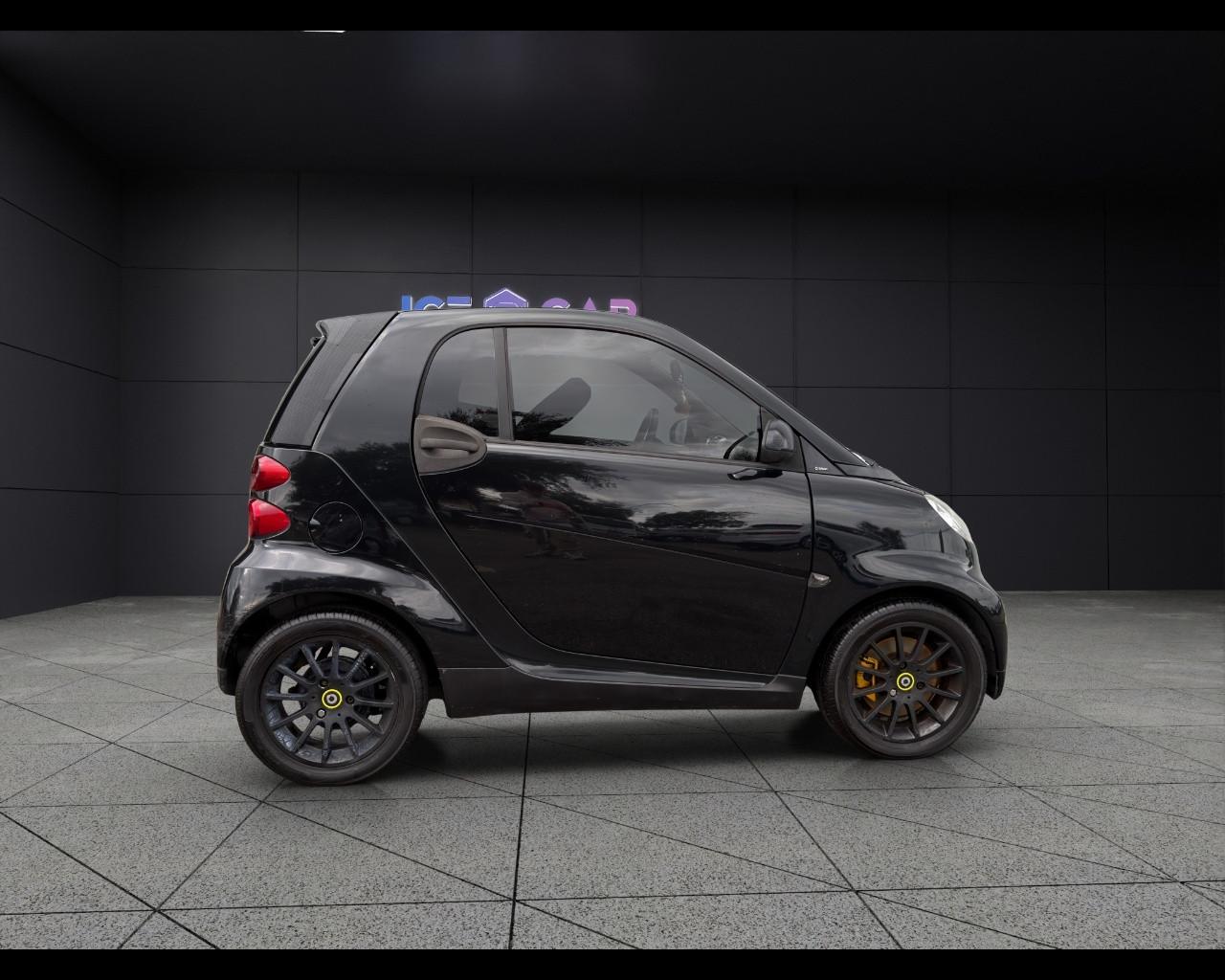 SMART fortwo 2ª serie - fortwo 1000 52 kW coupé passion