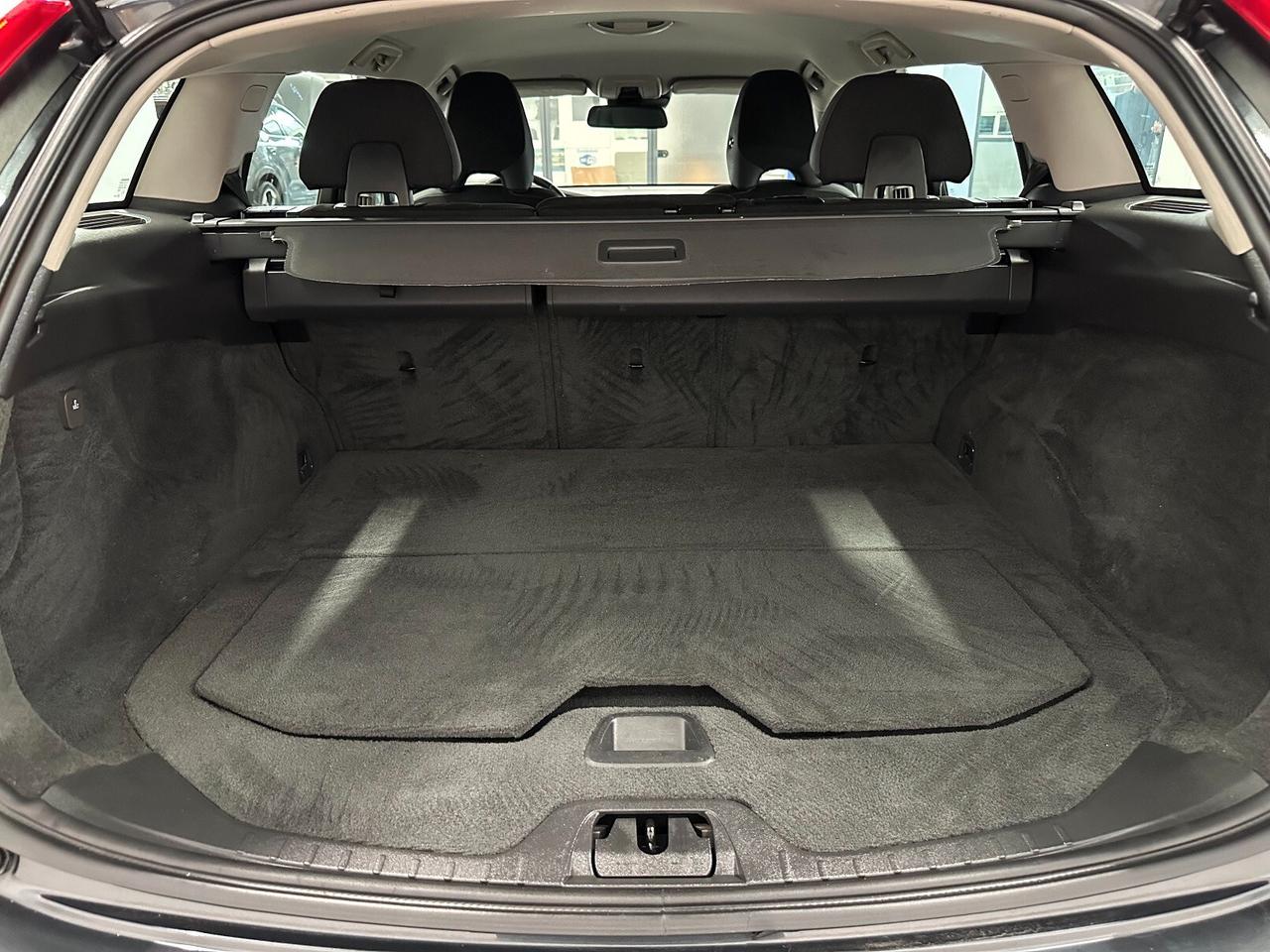 Volvo V60 DRIVe Momentum
