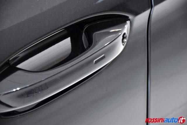 SKODA Superb 2.0 TDI 150 CV DSG STYLE + R18 + ALCANTARA LOUNGE