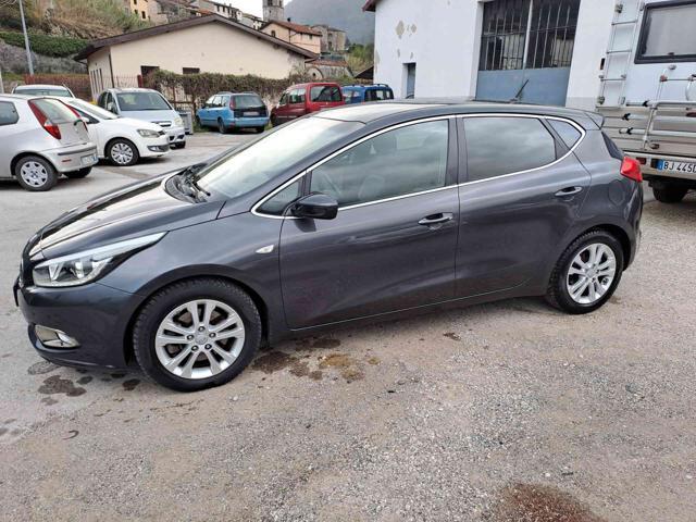 KIA cee'd 1.6 CRDi 110 CV 5 porte Cool