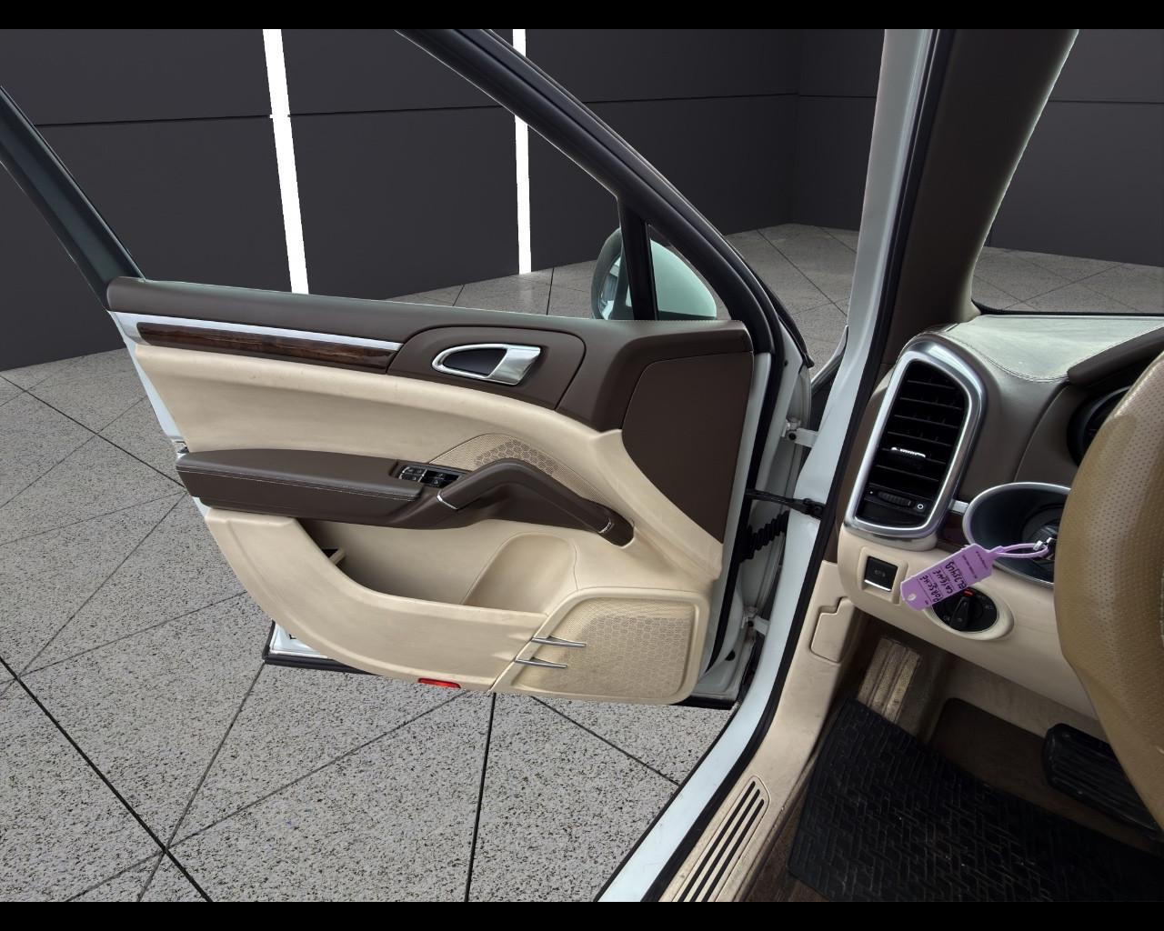 PORSCHE Cayenne 3.0 Diesel