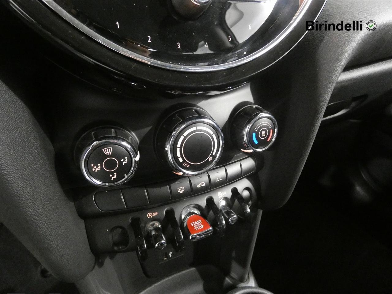 MINI Mini 4ª serie (F56) - Mini 1.5 One Camden Edition