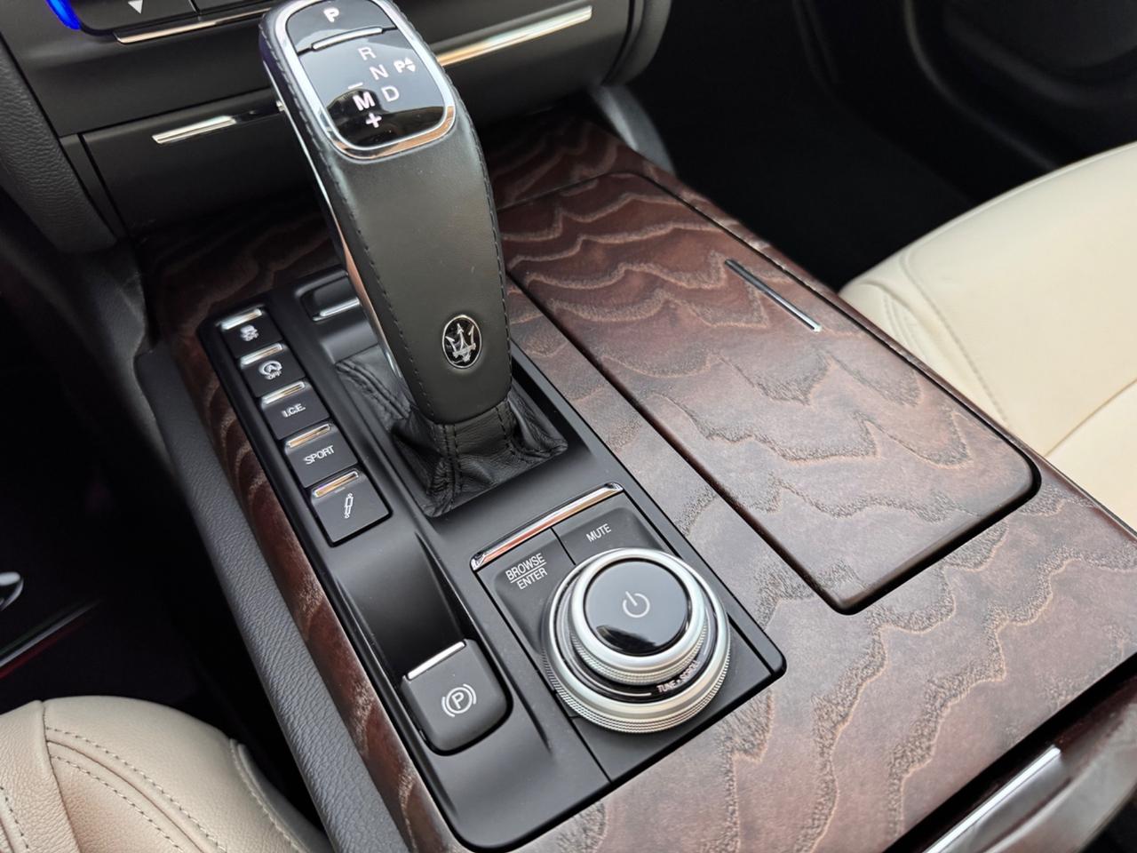 Maserati Ghibli V6 Modena