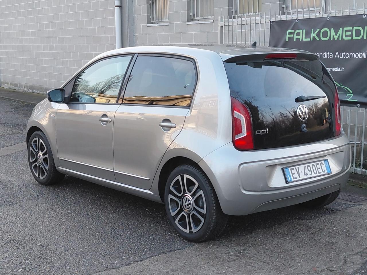 Volkswagen up! 1.0 High 75cv (Neopatentati) garanzia MEC 12 mesi