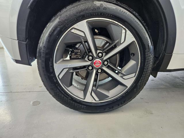 Jaguar E-Pace E-Pace 2.0d i4 mhev R-Dynamic SE awd 163cv auto