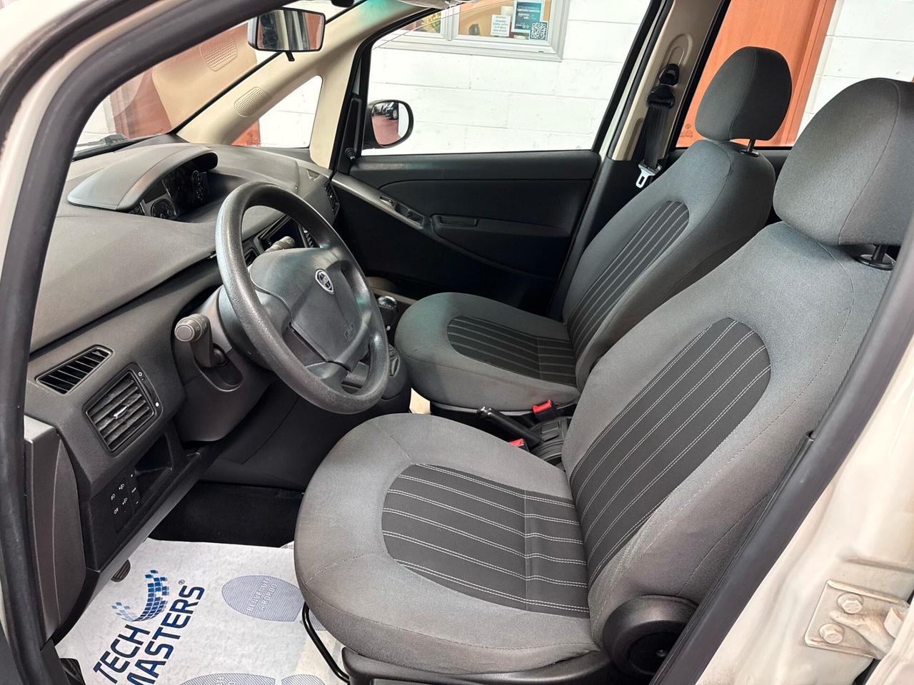 Lancia MUSA 1.4 16V DFN 5th Avenue