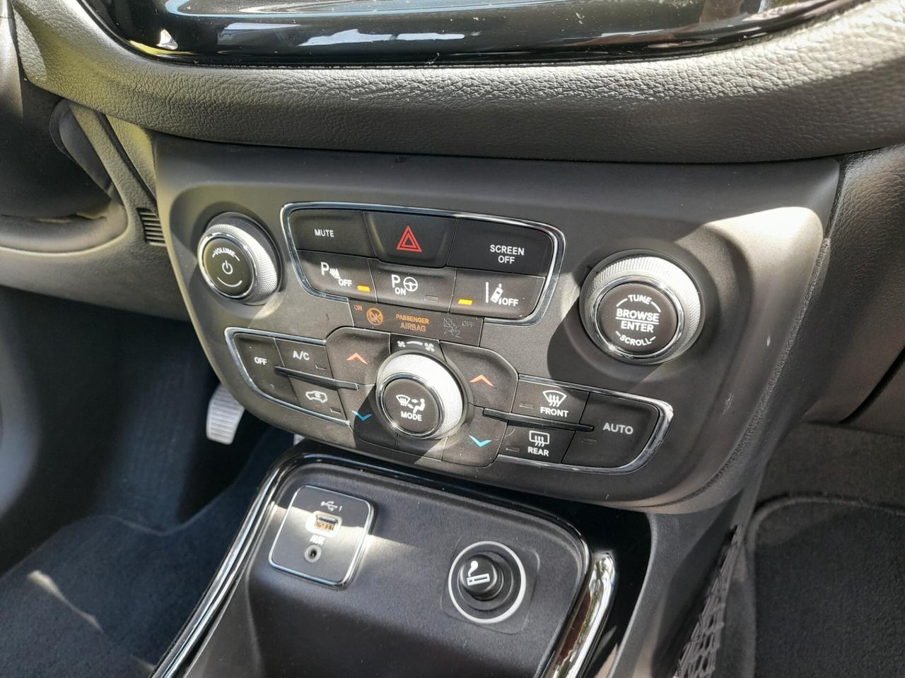 Jeep Compass LIMITED 1.6 Mjt 120cv *FULL OPTIONAL*