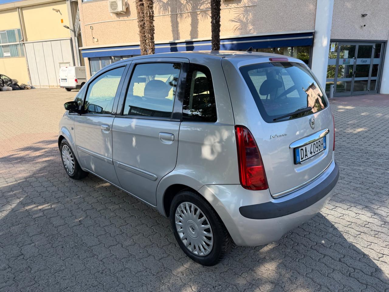 Lancia MUSA 1.4 benzina automatica 2006