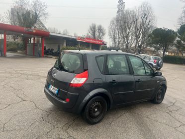 Renault Scenic Scénic 1.9 dCi/130CV Confort