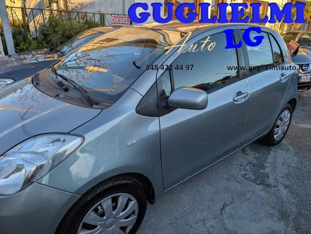 TOYOTA Yaris 1.3 5 porte Sol