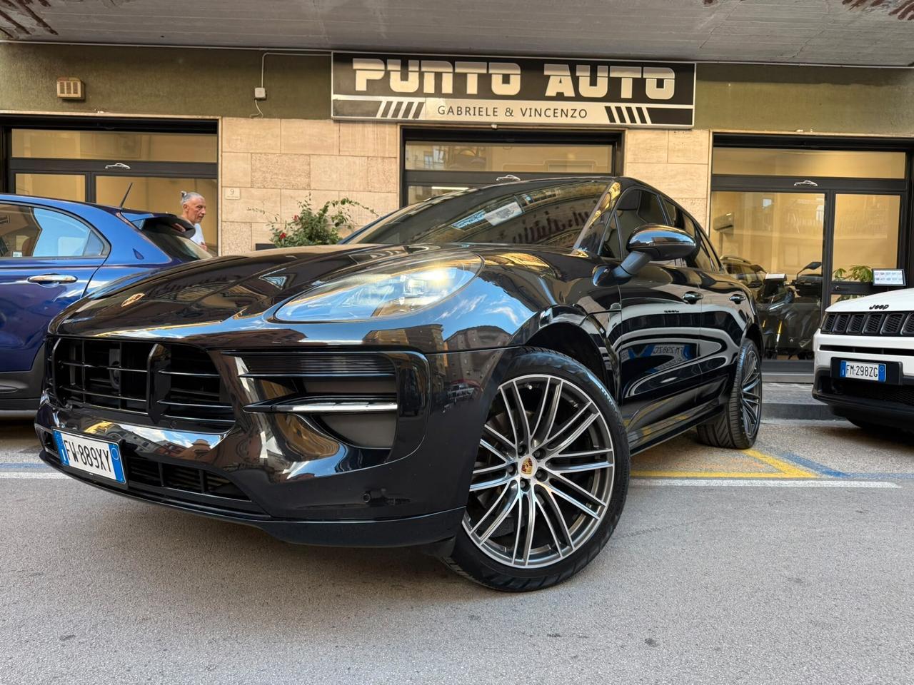 Porsche Macan 2.0 T 245cv no superbollo