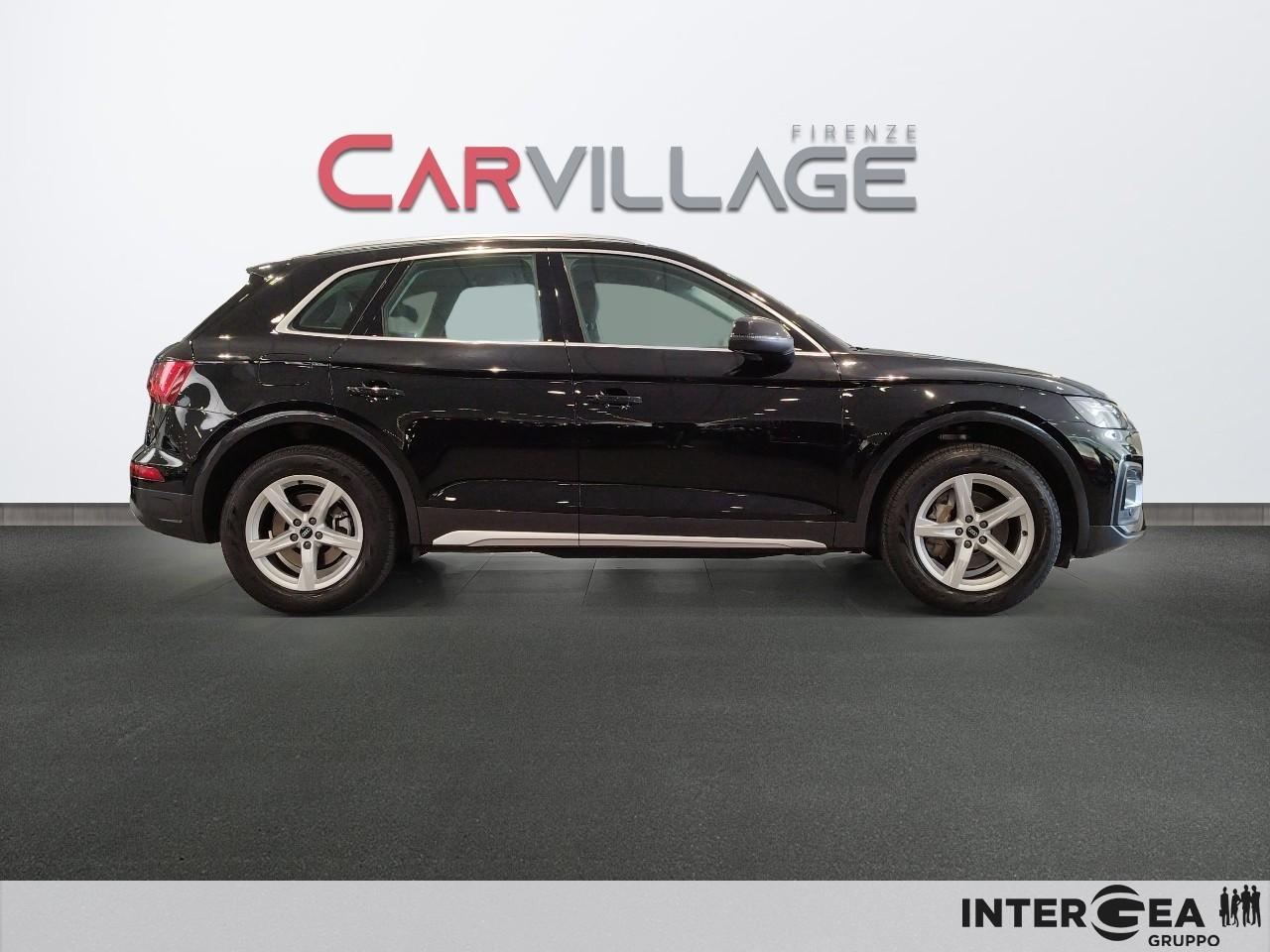 AUDI Q5 40 2.0 tdi mhev 12V Business quattro s-tronic