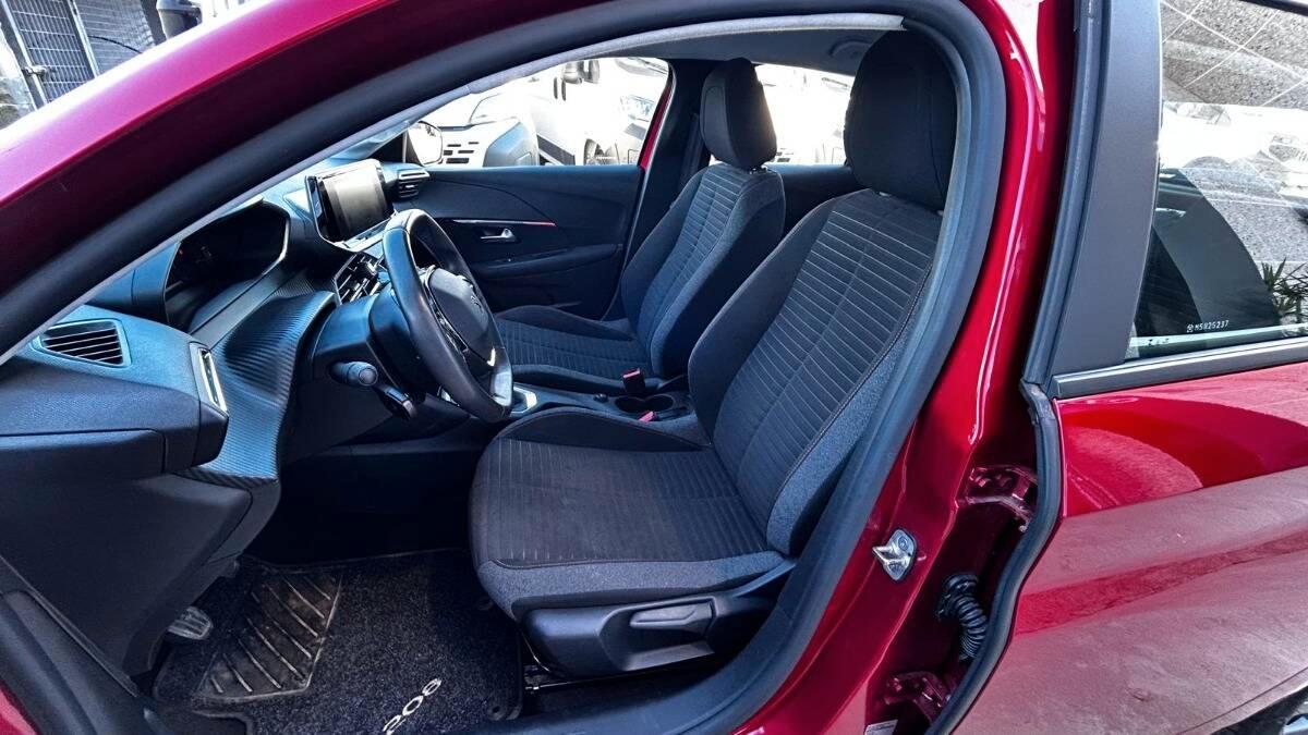 Peugeot 208 1,2 Allure Pack 75cv con 45375 km