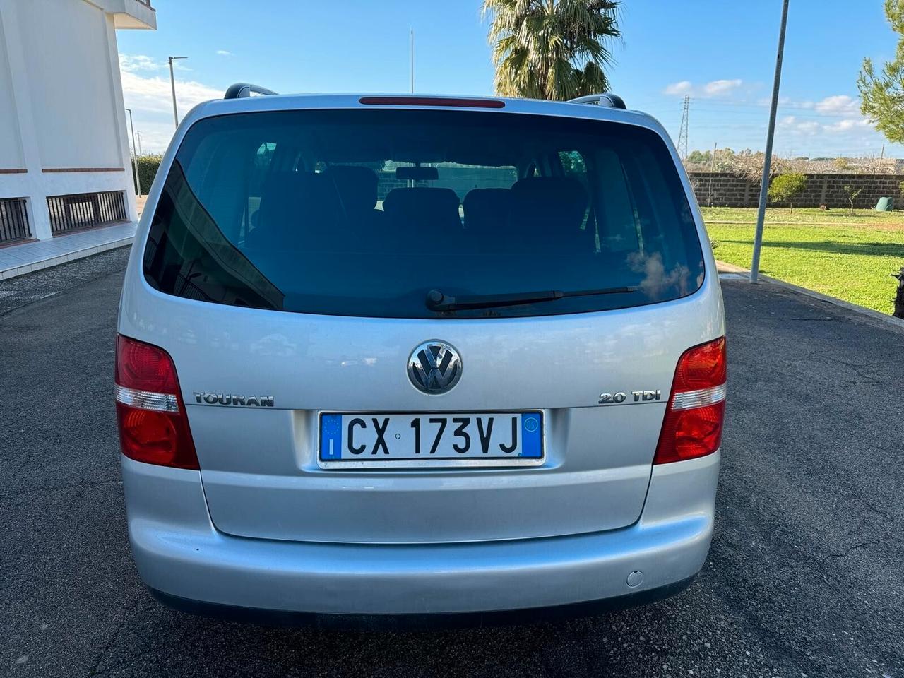 Volkswagen Touran 2.0 TDI