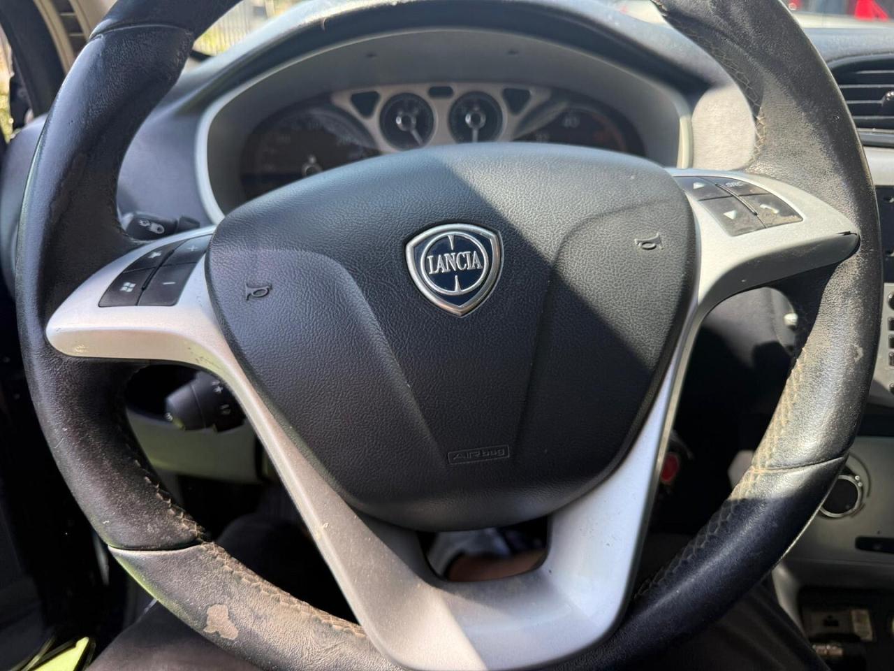 LANCIA DELTA