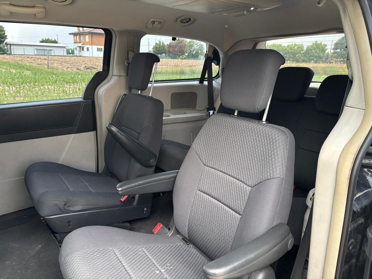Chrysler Voyager Grand 2.8 CRD DPF Touring