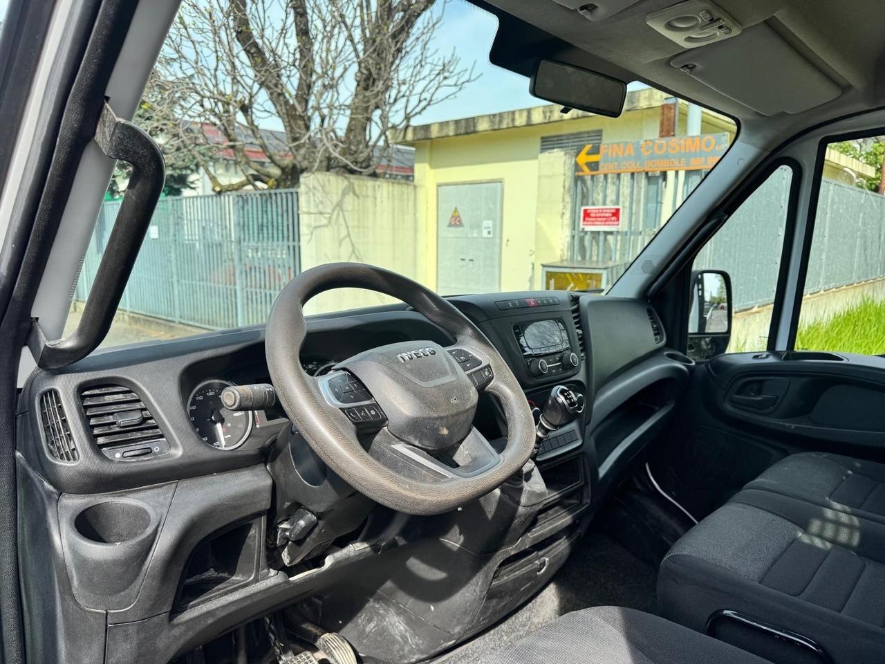 Iveco Daily 35C12 BTor 2.3 HPT PC-RG Cabinato + iva