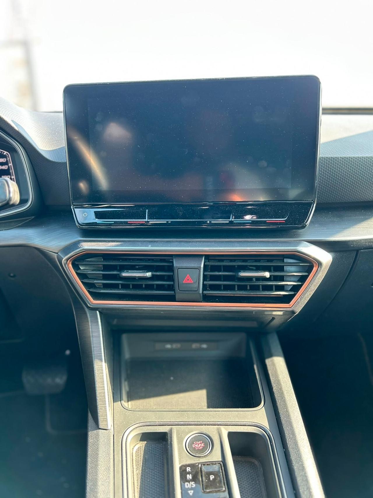Cupra Leon 1.5 hybrid 150 CV