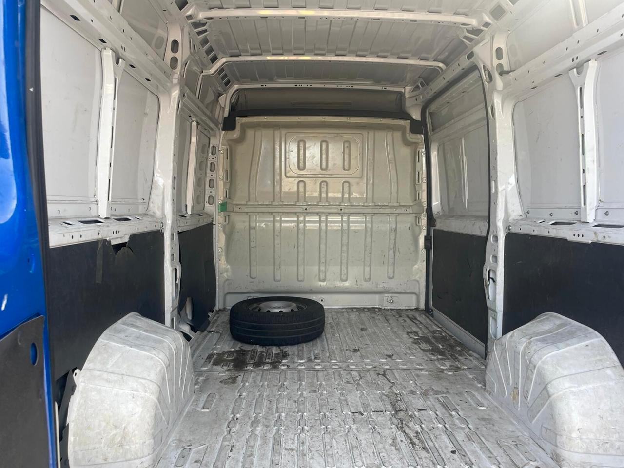 Peugeot Boxer 330 2.2 BlueHDi 140 S&S PM-TN Furgone