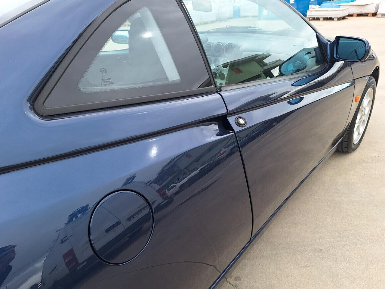 Alfa Romeo GTV 1.8i 16V Twin Spark cat