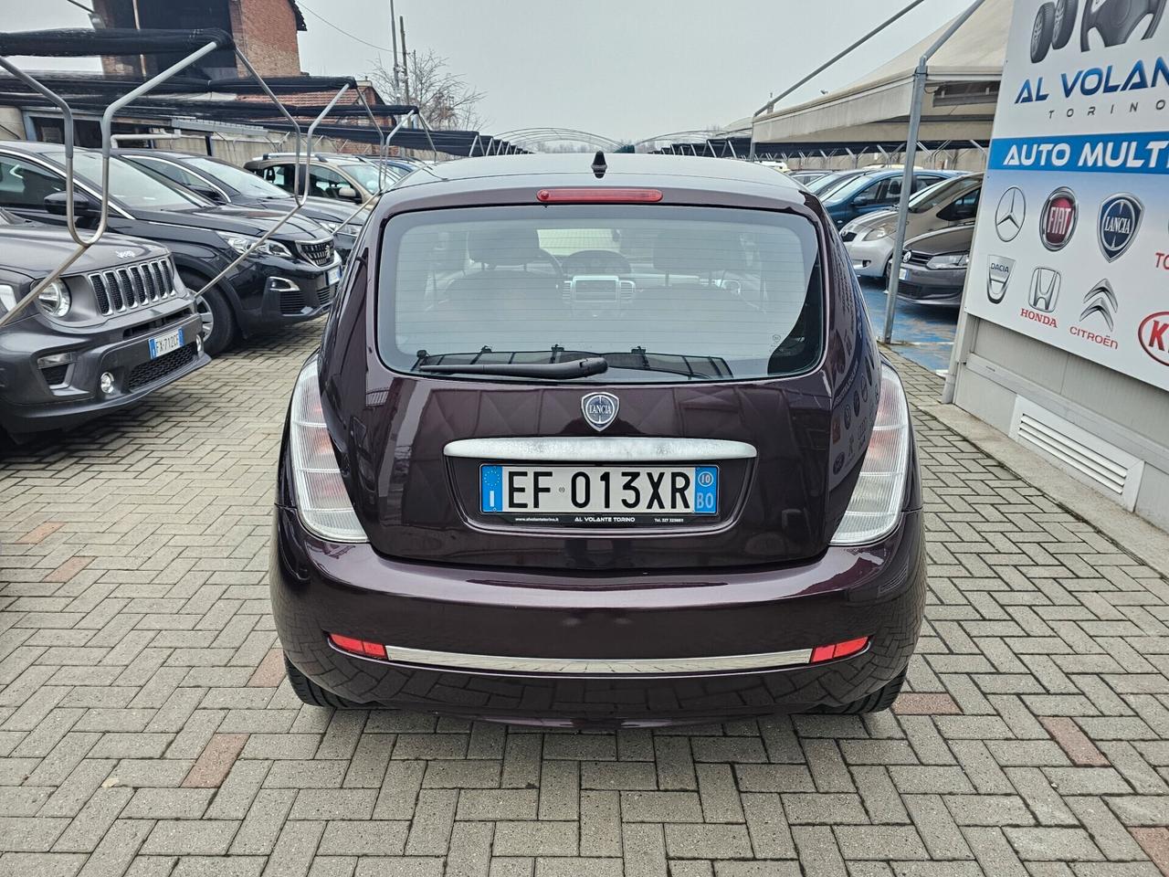 Lancia Ypsilon 1.2 69 CV Argento