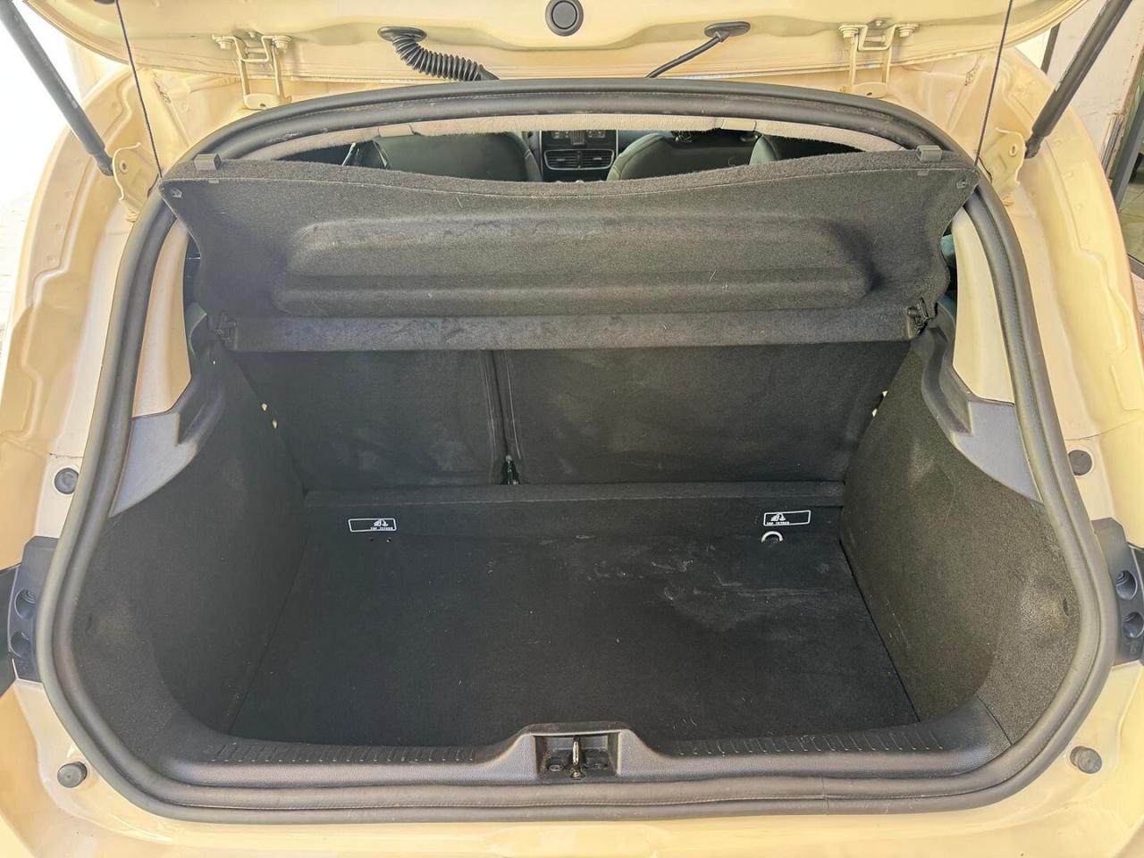 RENAULT Clio TCe 12V 90CV GPL S&S 5P Energy Life