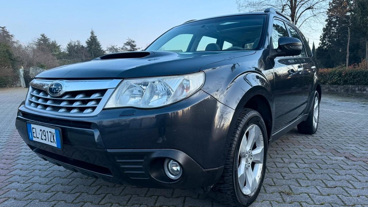 Subaru Forester *UNICOPROPRIETARIO *2.0D XS Exclusive