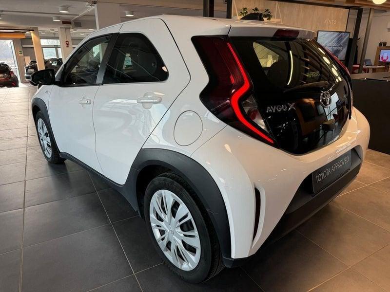 Toyota Aygo X Aygo X 1.0 VVT-i 72 CV 5 porte Active S-CVT