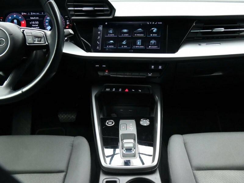 AUDI A3 4ª serie A3 SPB 30 TDI S tronic S line...