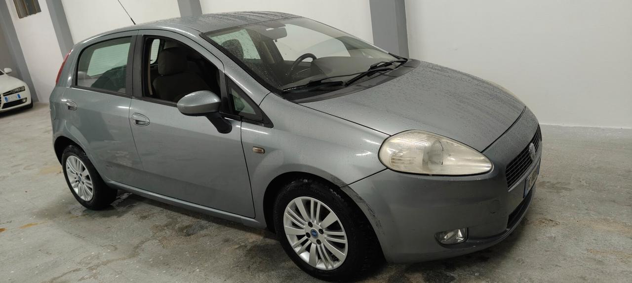 Fiat Grande Punto 1.9 MJT 120 CV 5 porte Emotion