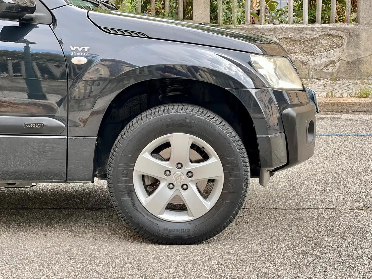 Suzuki Grand Vitara 3Porte 1.6 VVT 16V 106cv GPL