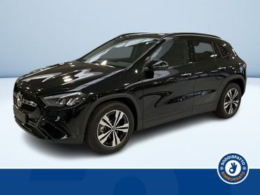 Mercedes-Benz GLA 200d Automatic 4Matic Advanced Plus Progressive