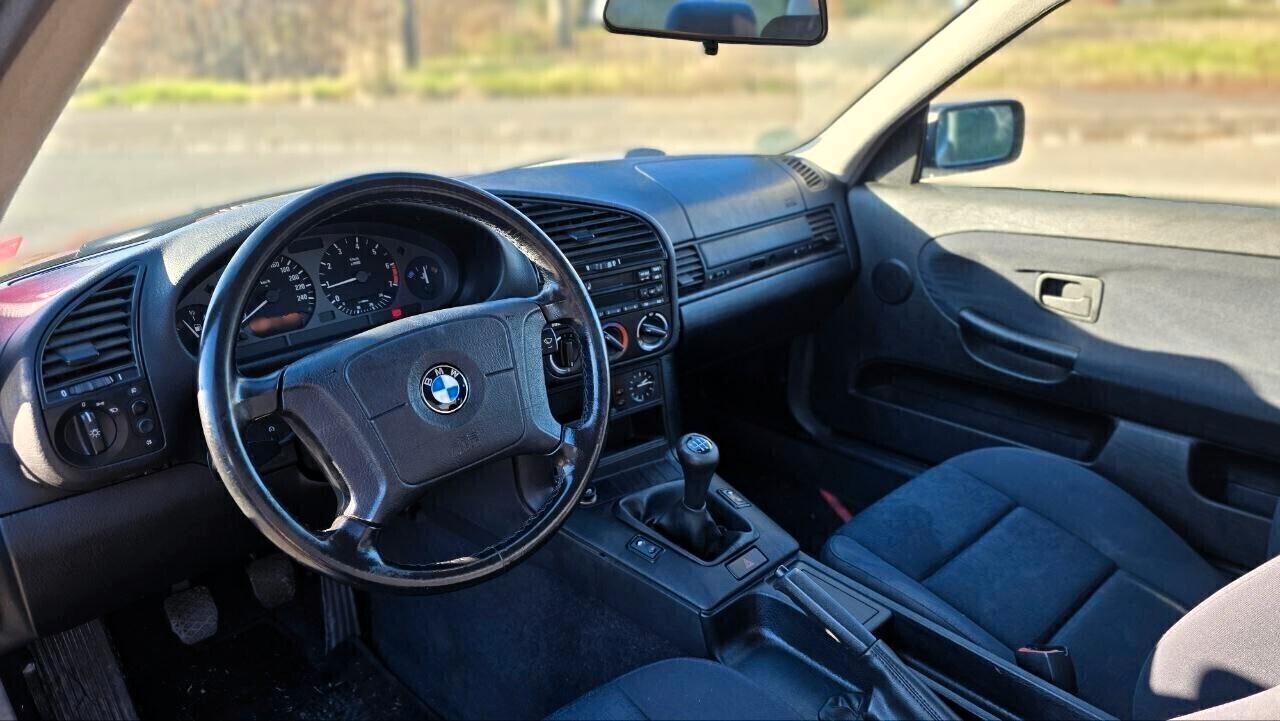 BMW 316i Coupé anche Neopatentati