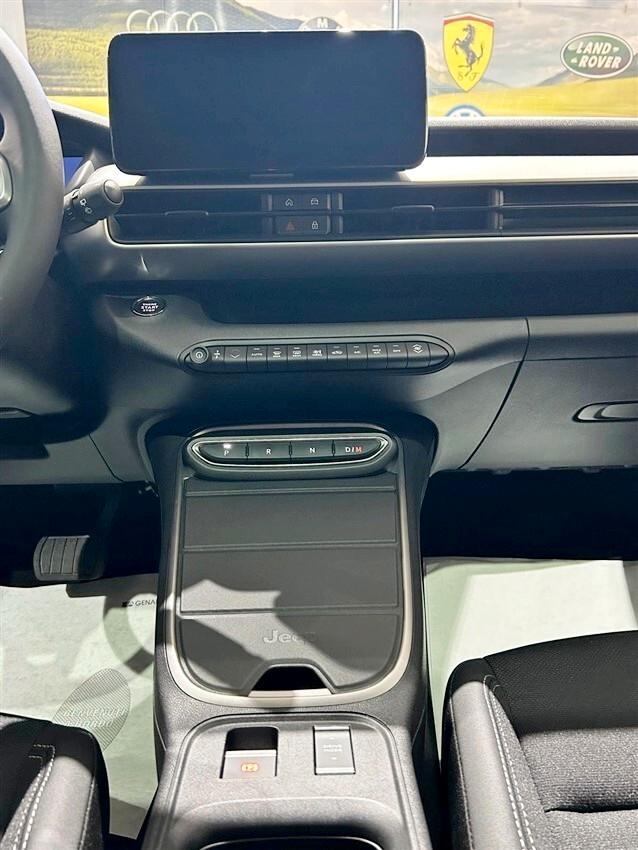 Jeep Avenger 1.2 Turbo 110 CV MHEV Summit