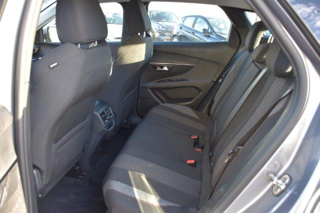 PEUGEOT 3008 BlueHDi 130 S&S Allure Pack