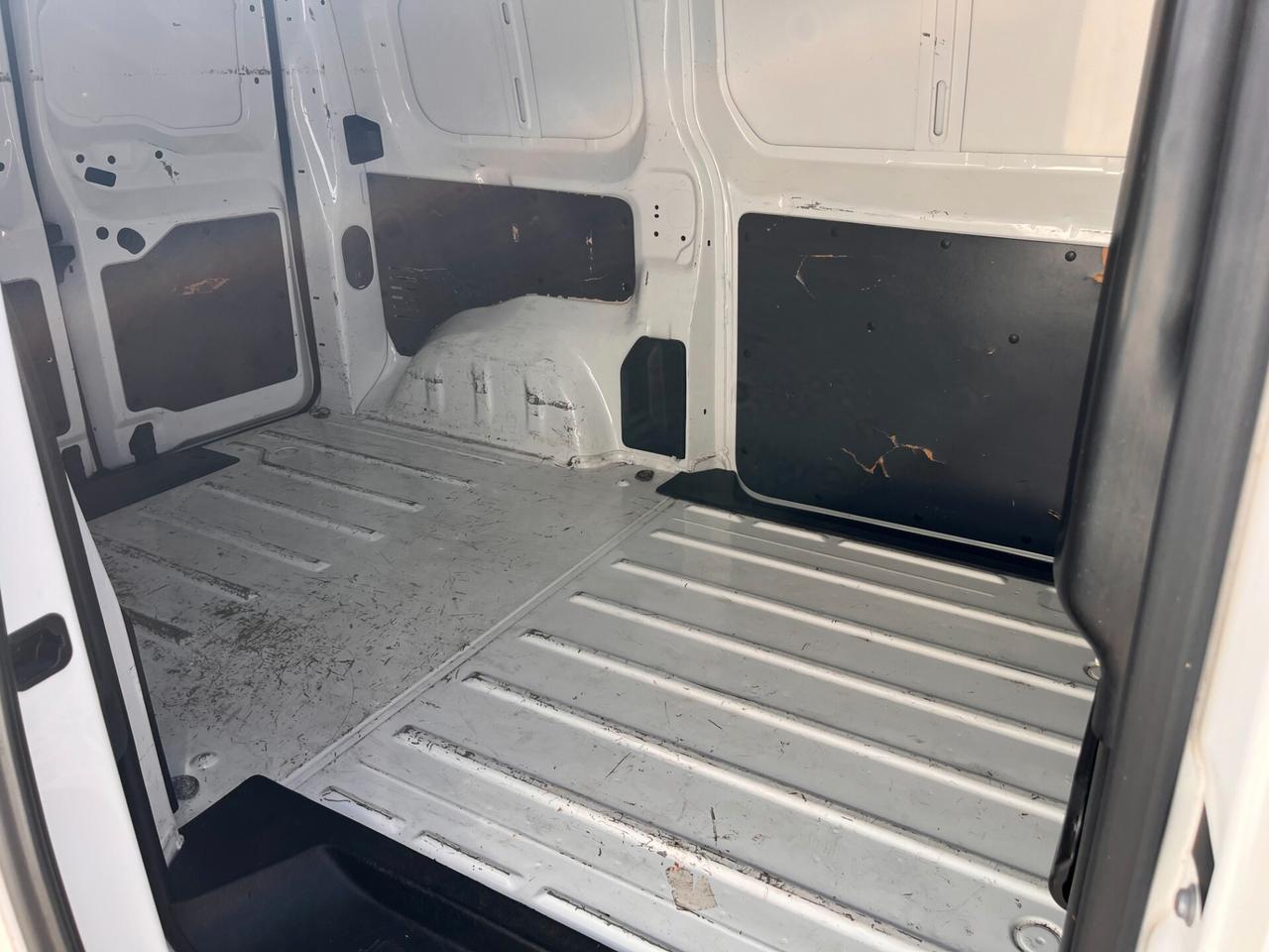 Peugeot EXPERT 1.5 BlueHDi 120CV PREMIUM - FURGONE PASSO MEDIO