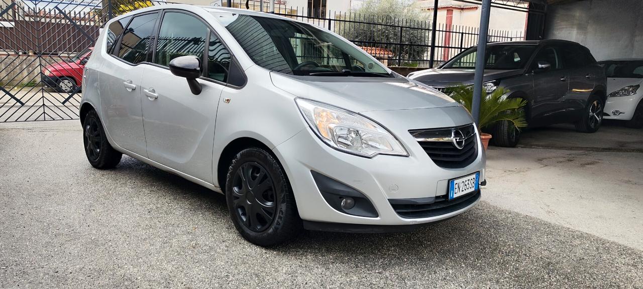 Perfetta Opel Meriva 1.3mtj 95cv tutta tagliandata