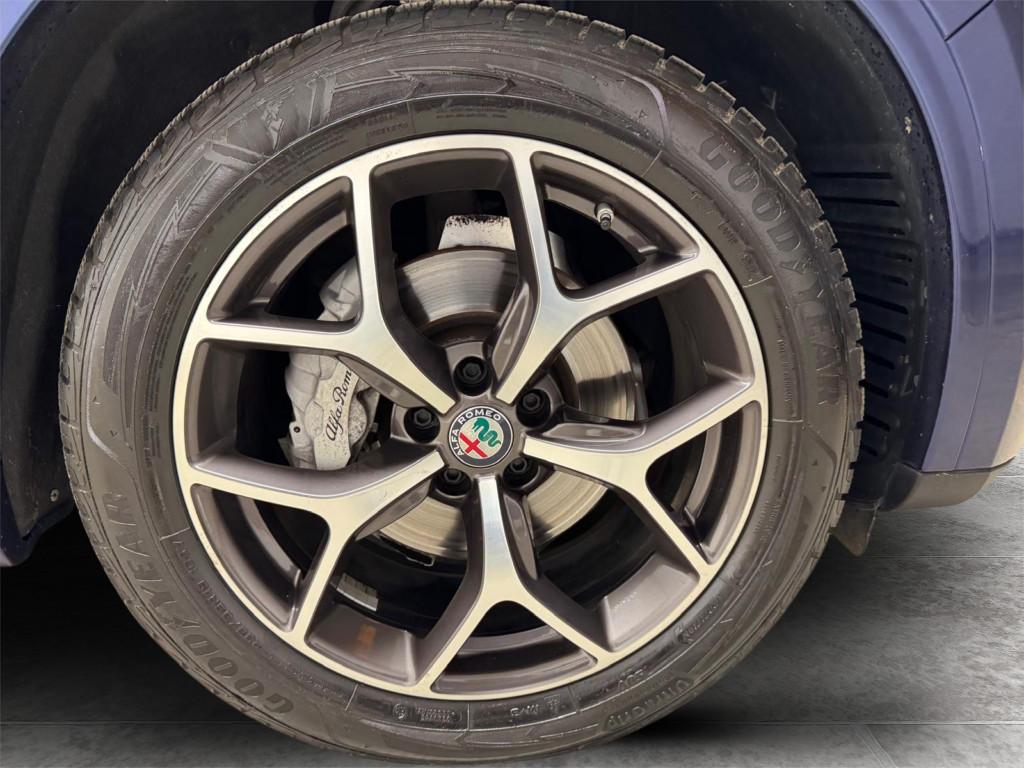 ALFA ROMEO Stelvio 2017 - Stelvio 2.2 t Executive Q4 210cv auto