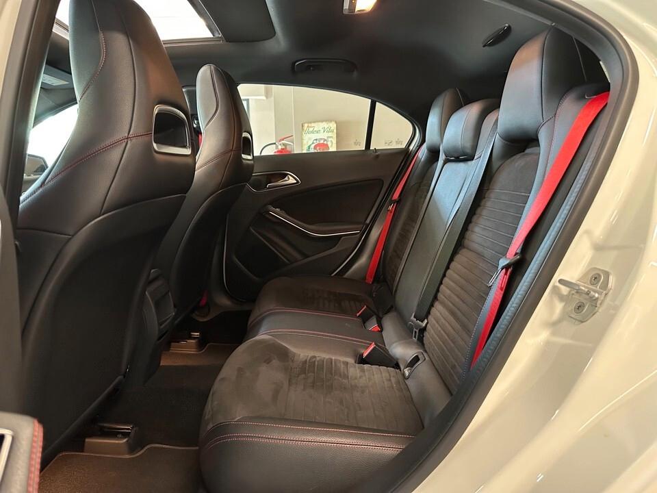 Mercedes A 250 SuperSport Autom 211cv