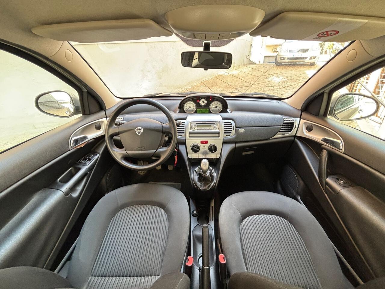 Lancia Ypsilon 1.2 - 19.000 KM ORIGINALI