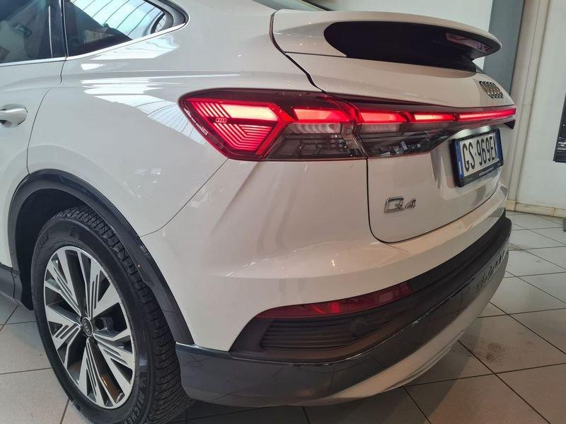 Audi Q4 e-tron 40 e-tron Business Advanced